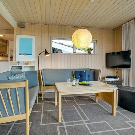 Дом отдыха Josten - 500m From The Sea By Interhome Сальтум