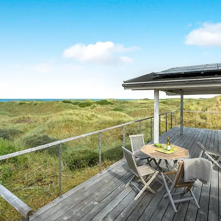 Josten - 500m From The Sea By Interhome
